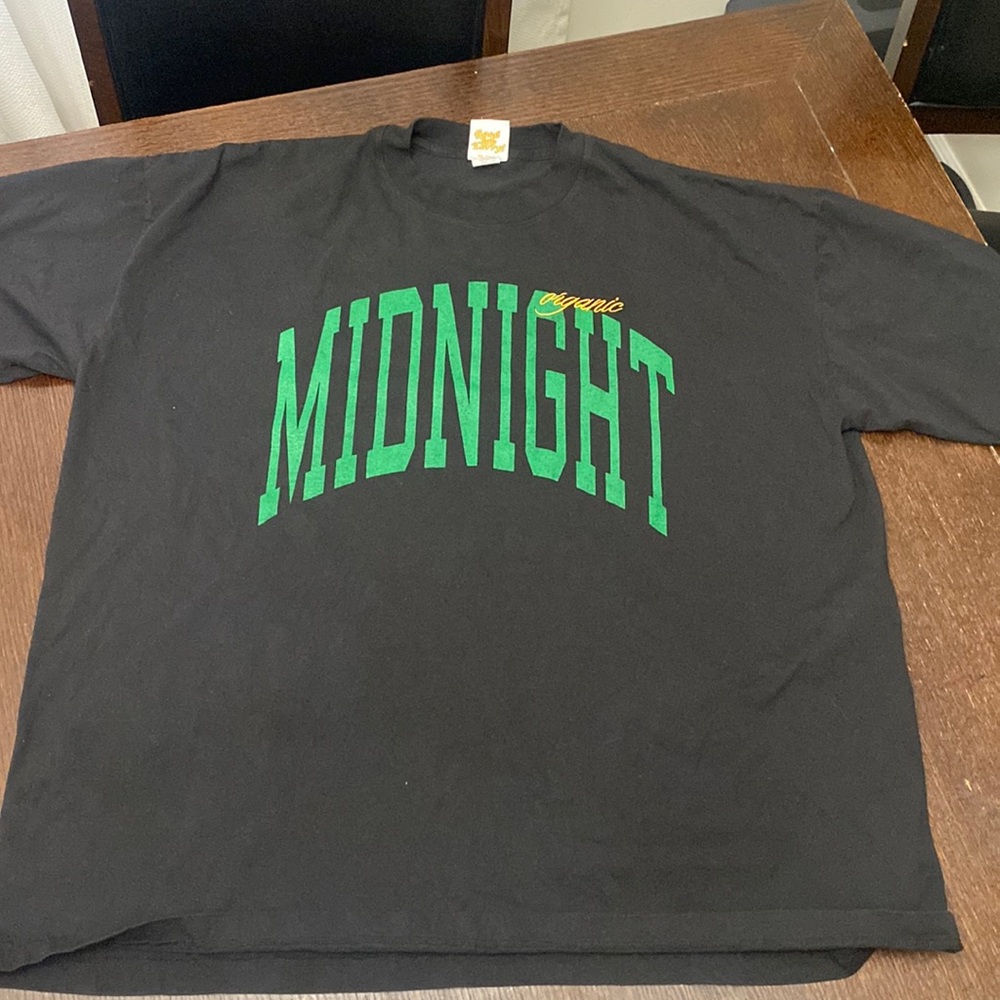 Brand new never worn midnight organic T size xxl Larry June